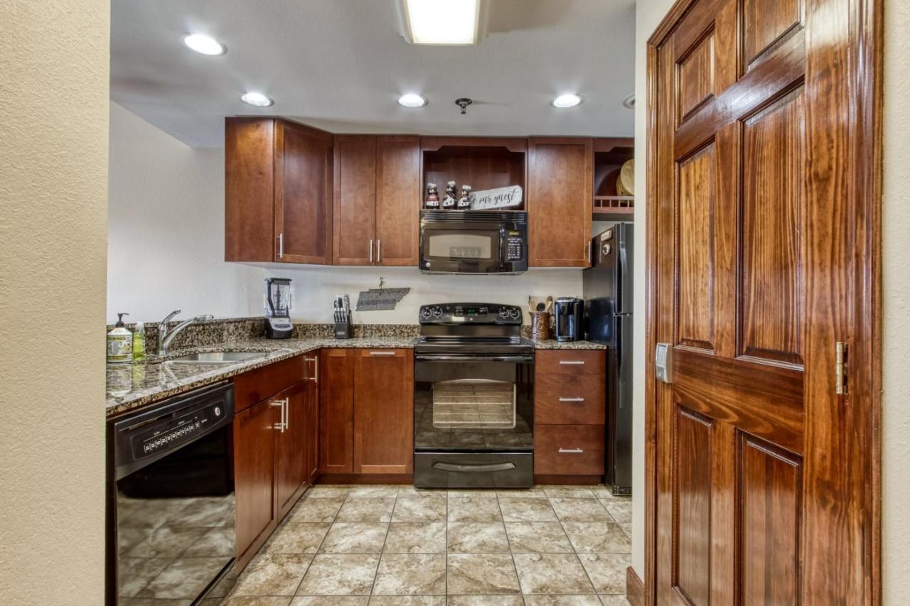 Gorgeous 2Bd 2Bth Condo With Mountain Views Pool Hot Tub Game Room Close To Parkway Pigeon Forge Dış mekan fotoğraf