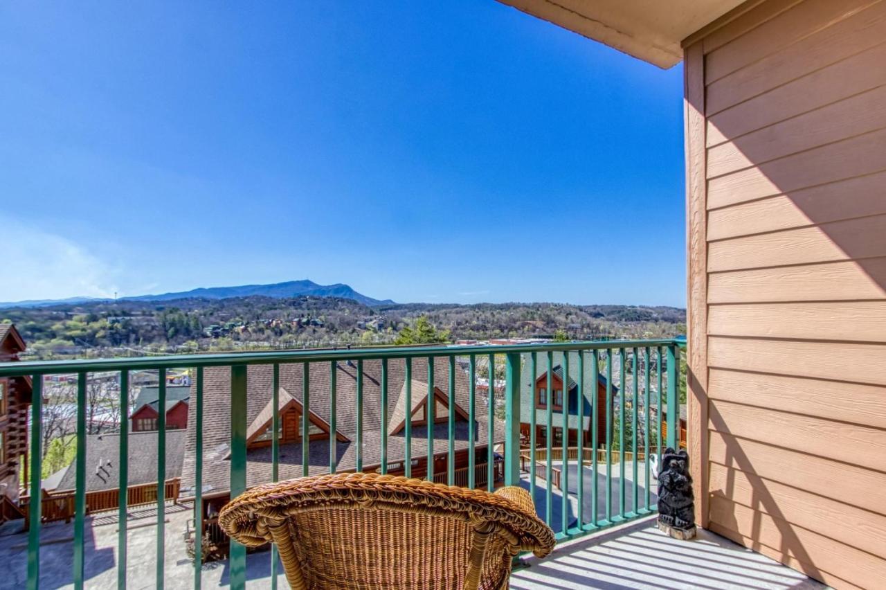 Gorgeous 2Bd 2Bth Condo With Mountain Views Pool Hot Tub Game Room Close To Parkway Pigeon Forge Dış mekan fotoğraf